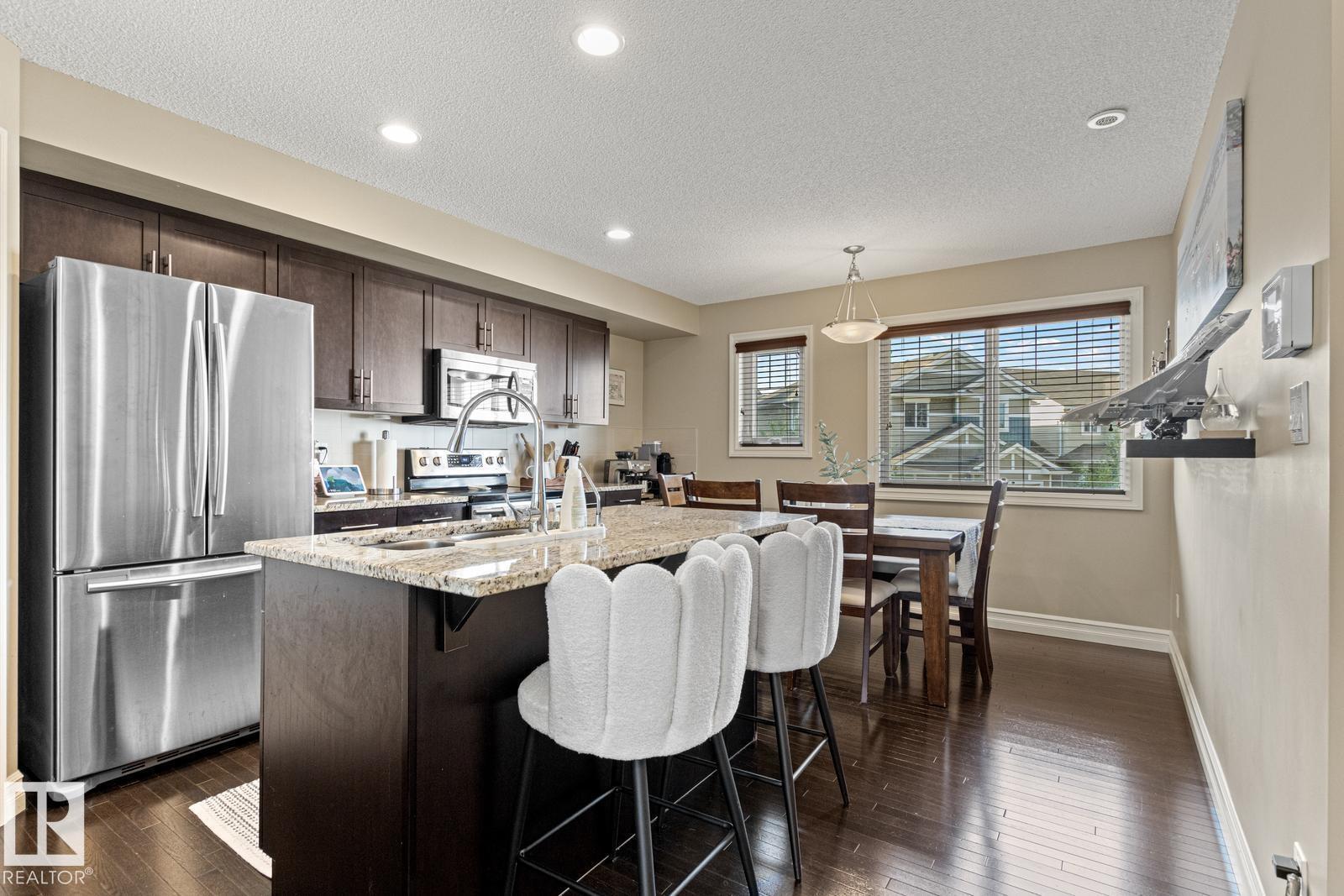 5319 3 AV SW - 18