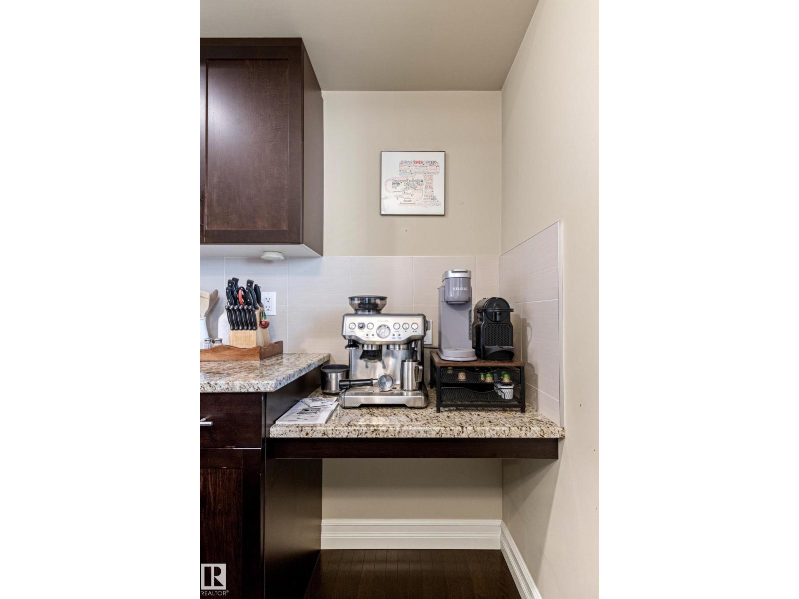 5319 3 AV SW - 25