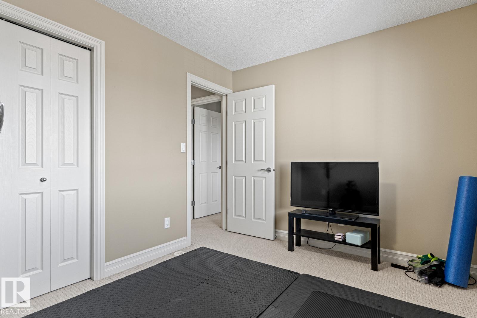 5319 3 AV SW - Image 45