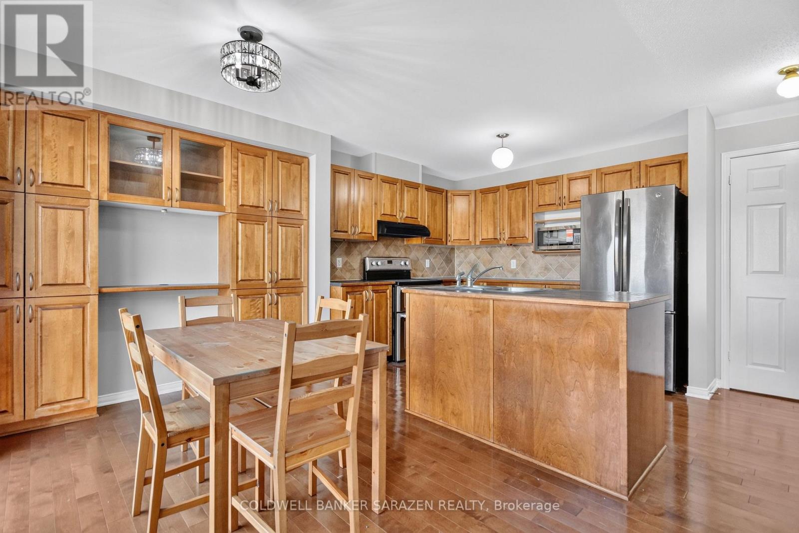 111 HARBOUR VIEW STREET - 17
