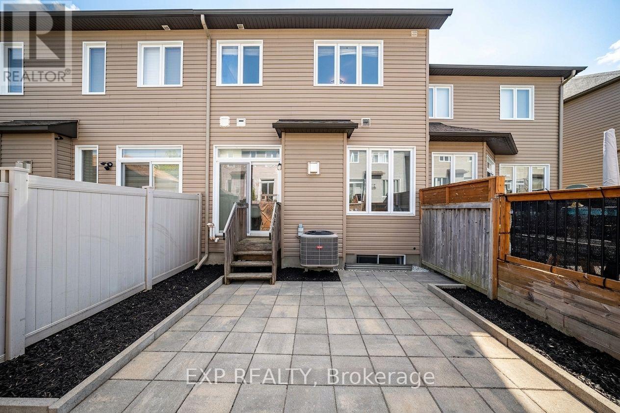 735 TEASEL WAY - Image 39