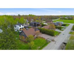 1439 Rue Rolland, Gatineau, QC J8R2G6 Photo 47