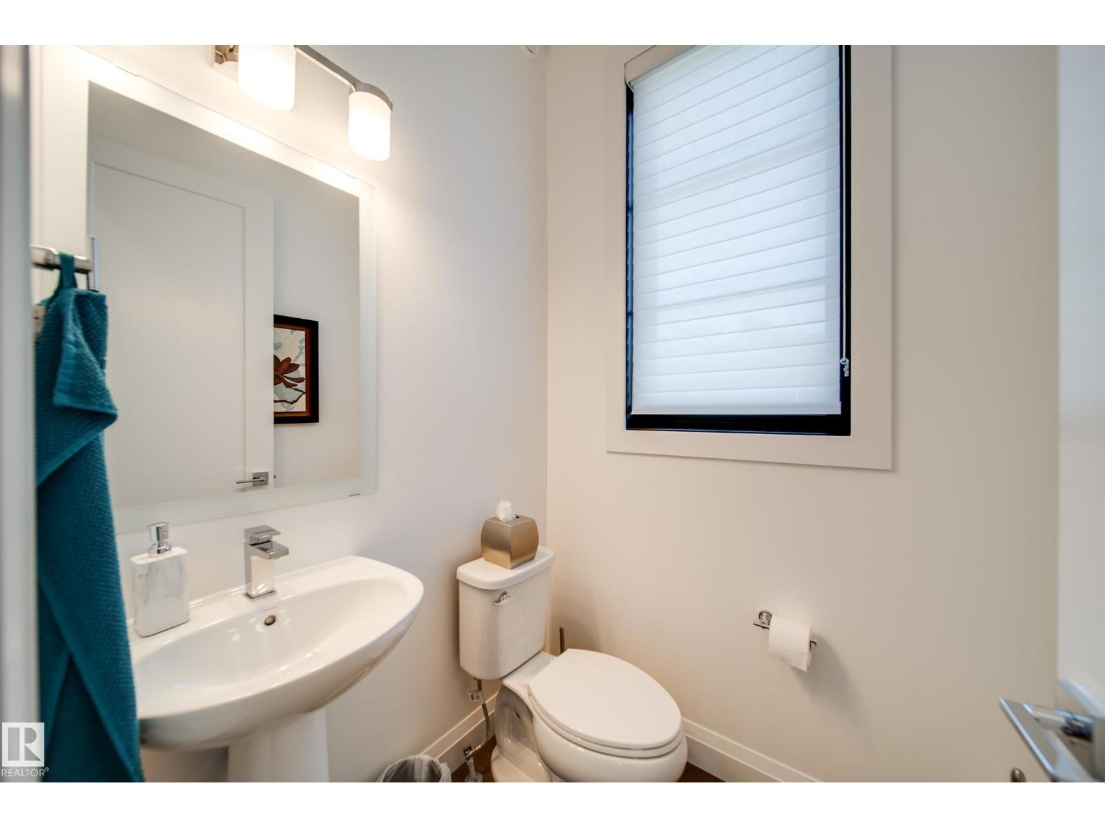 7208 156 ST NW - 17