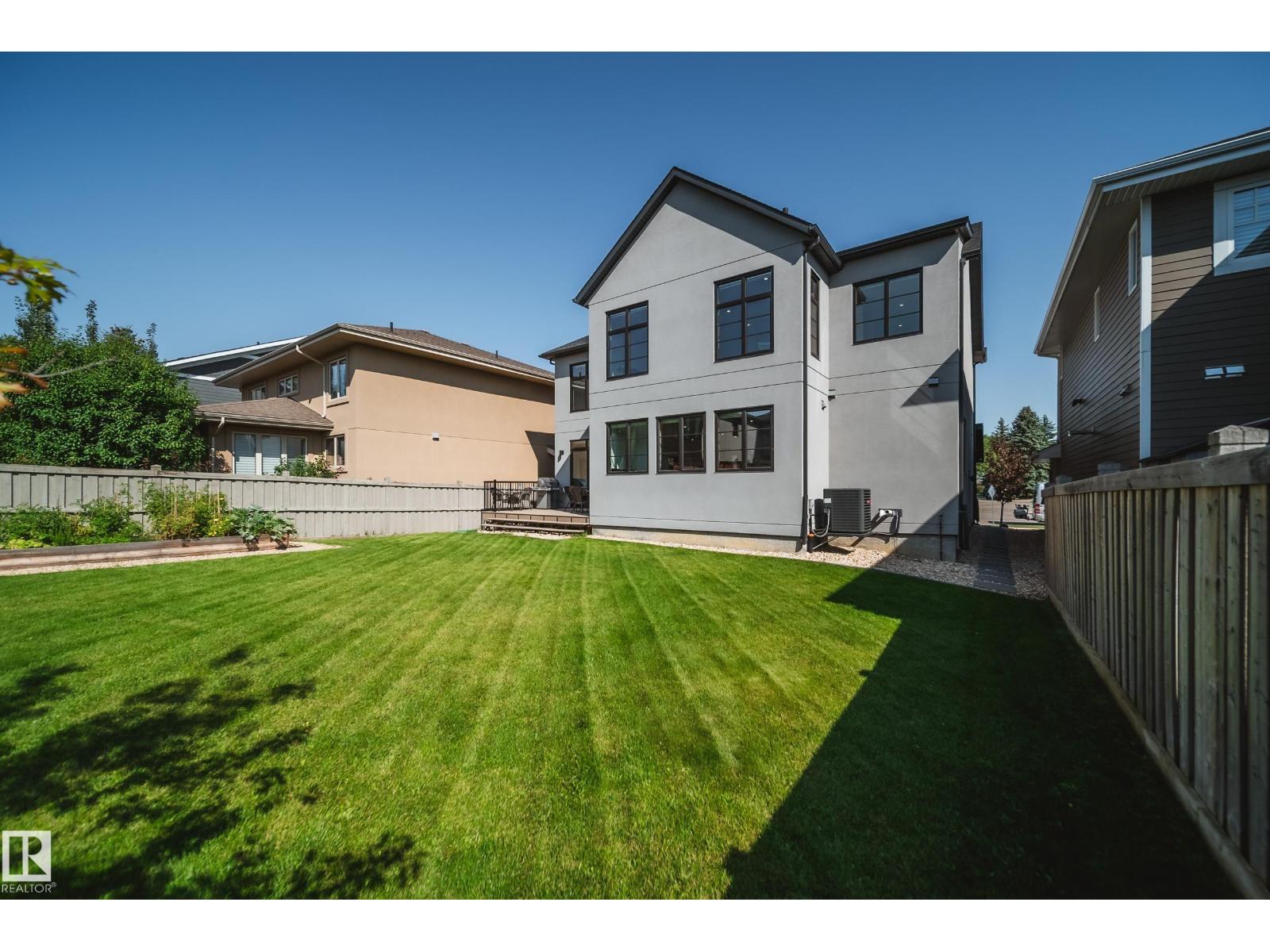 7208 156 ST NW - 43