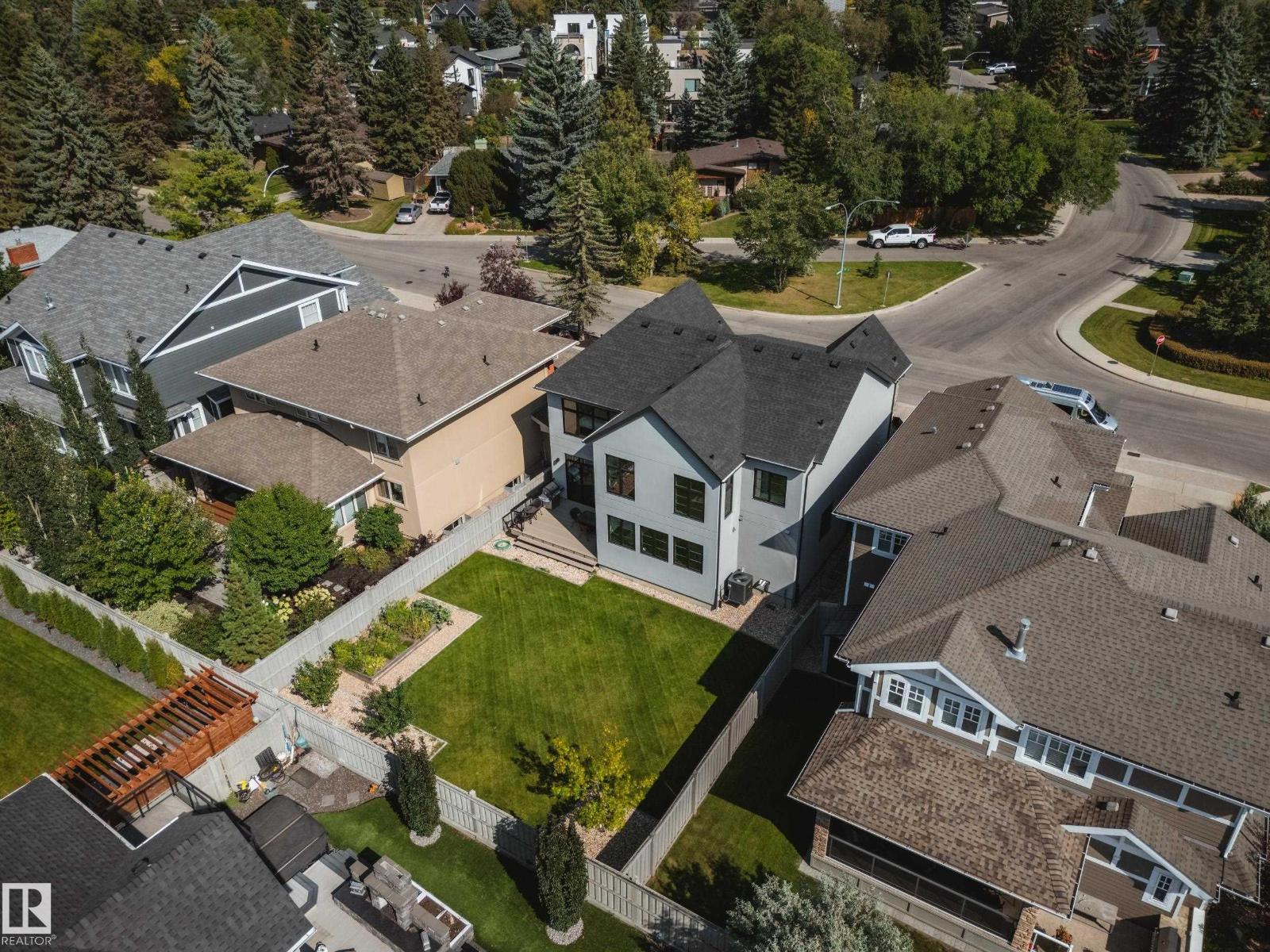 7208 156 ST NW - 47