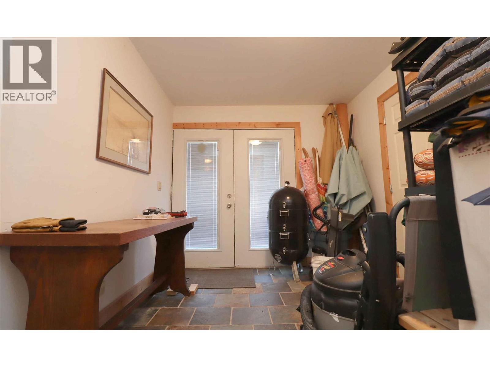 957 Little Shuswap Lake Road - Image 19