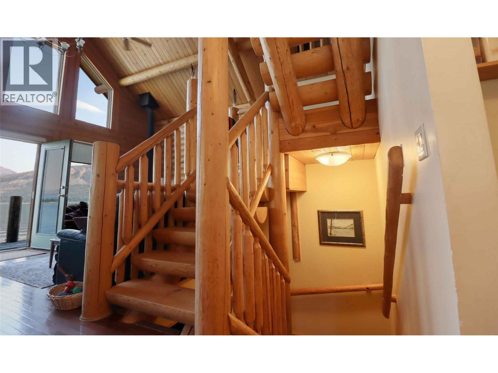 957 Little Shuswap Lake Road - Image 30