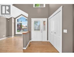 180 Hamptons Terrace NW - photo 2