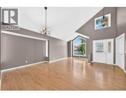 180 Hamptons Terrace NW - photo 10