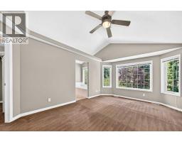 180 Hamptons Terrace NW - photo 23