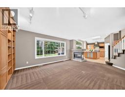 180 Hamptons Terrace NW - photo 16