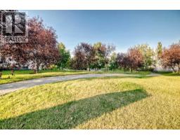 180 Hamptons Terrace NW - photo 50
