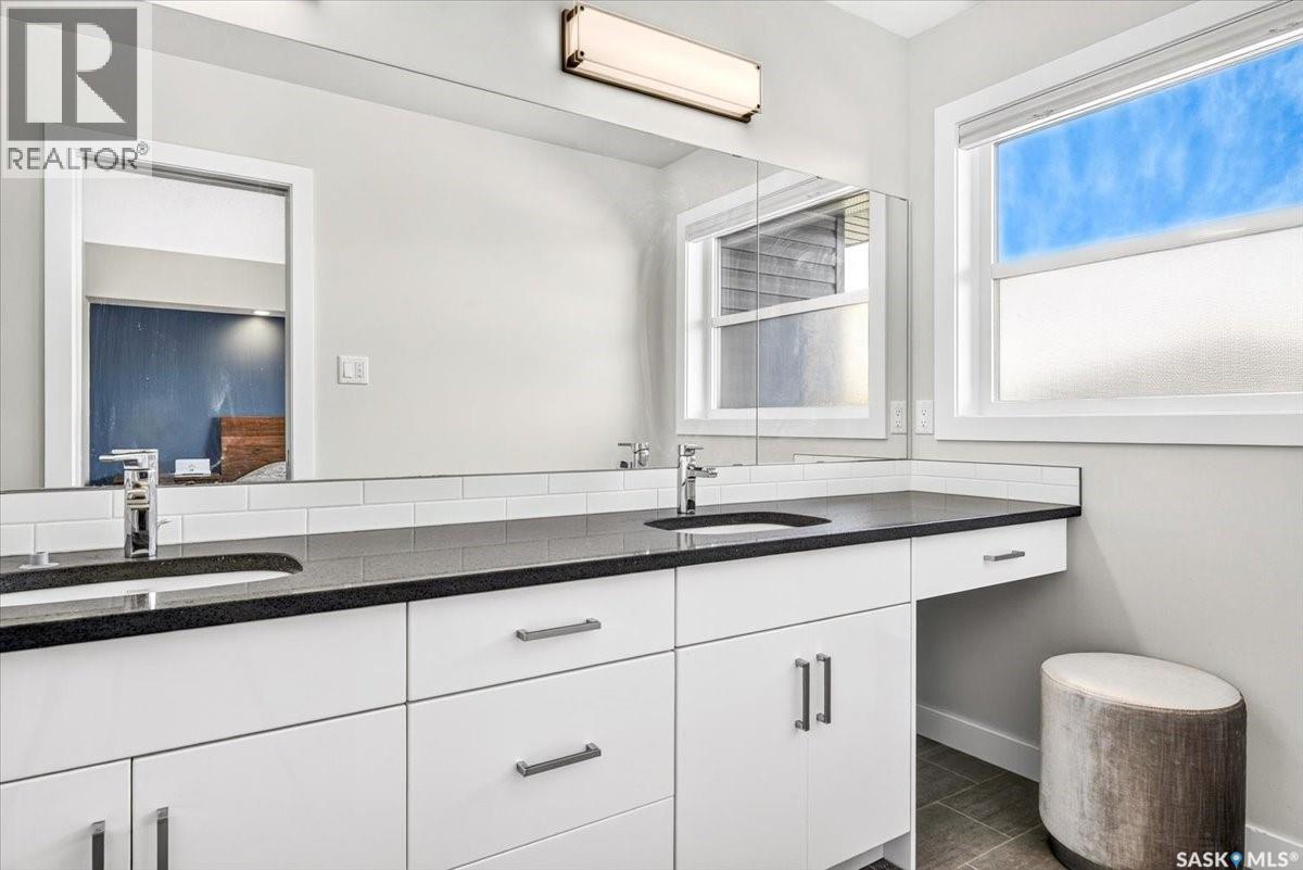 #104 3960 Green Falls DRIVE - Image 30