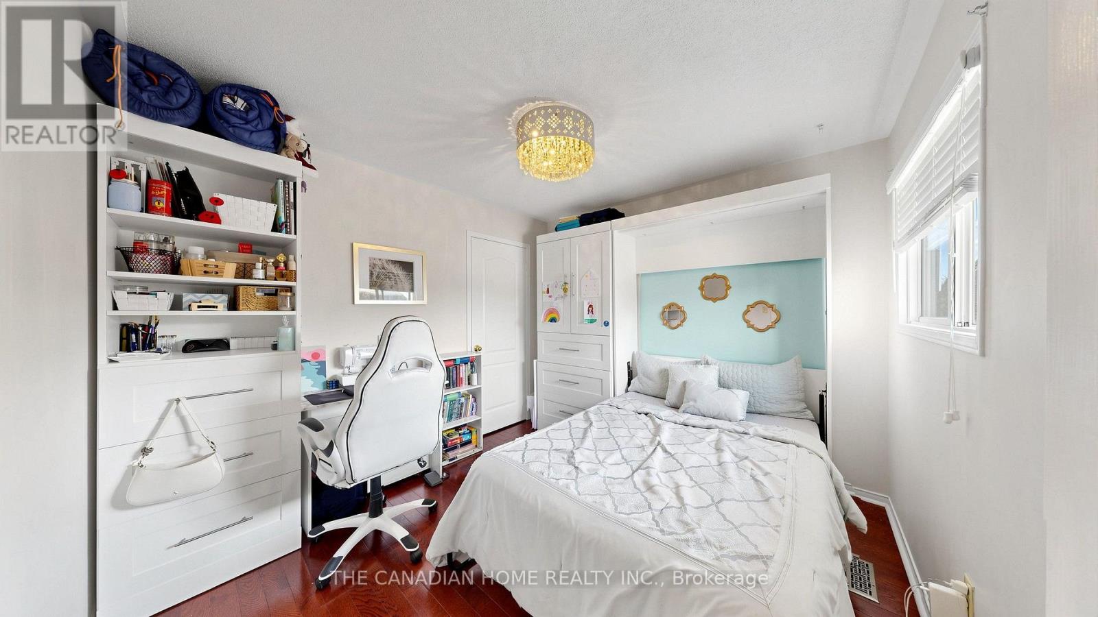 68 BANINGTON CRESCENT - 15