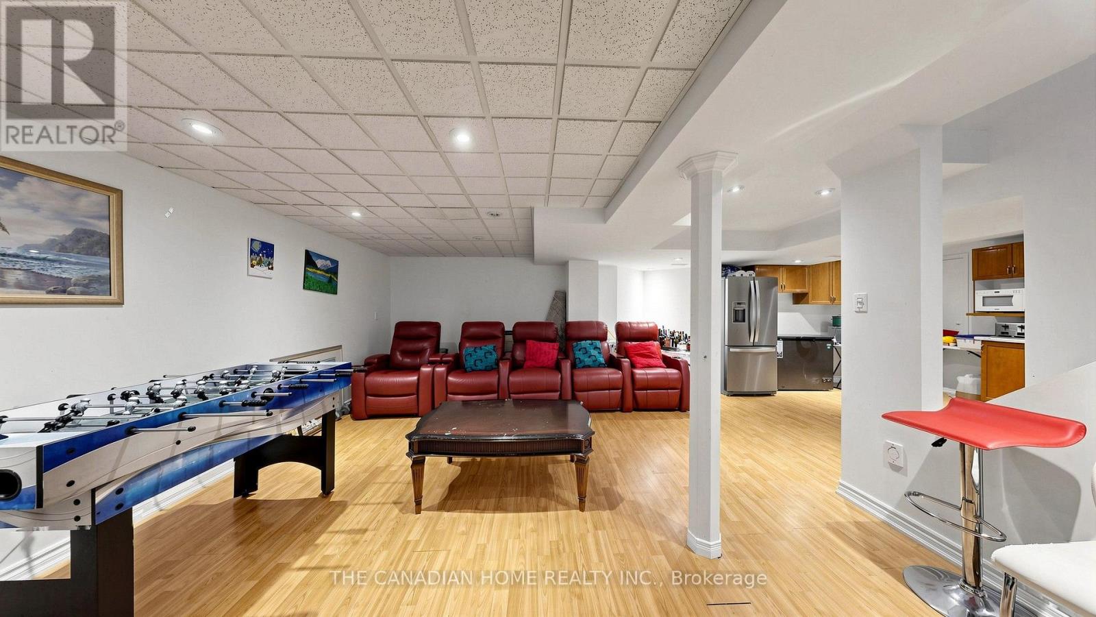 68 BANINGTON CRESCENT - 29