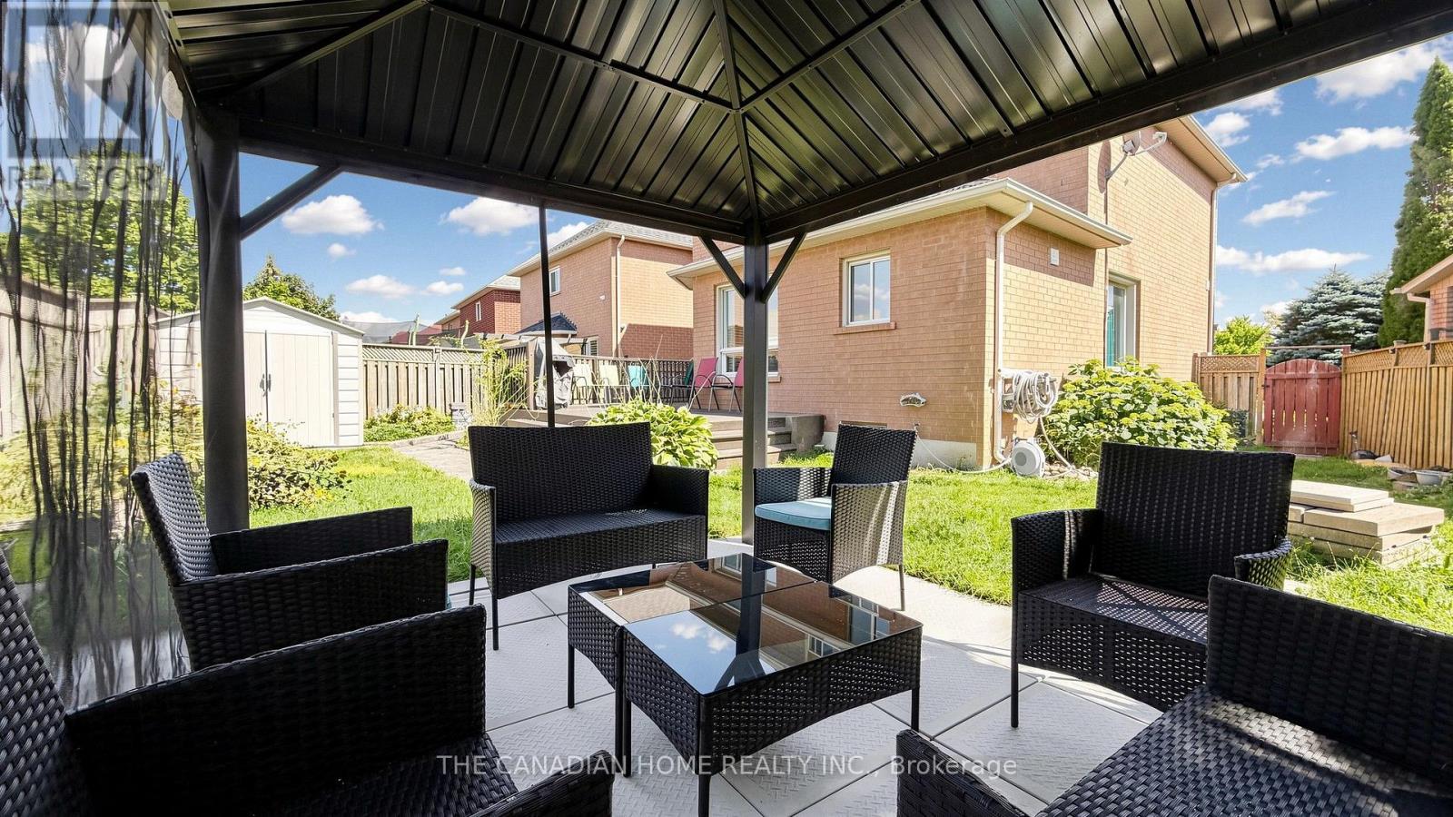 68 BANINGTON CRESCENT - 38