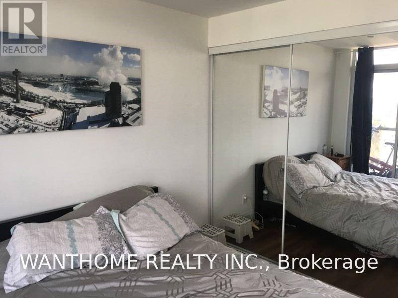#1909 56 Annie Craig Drive Northeast, Toronto (Mimico), Ontario, M8V0C8, Toronto (Mimico), Ontario — photo 2 of 5