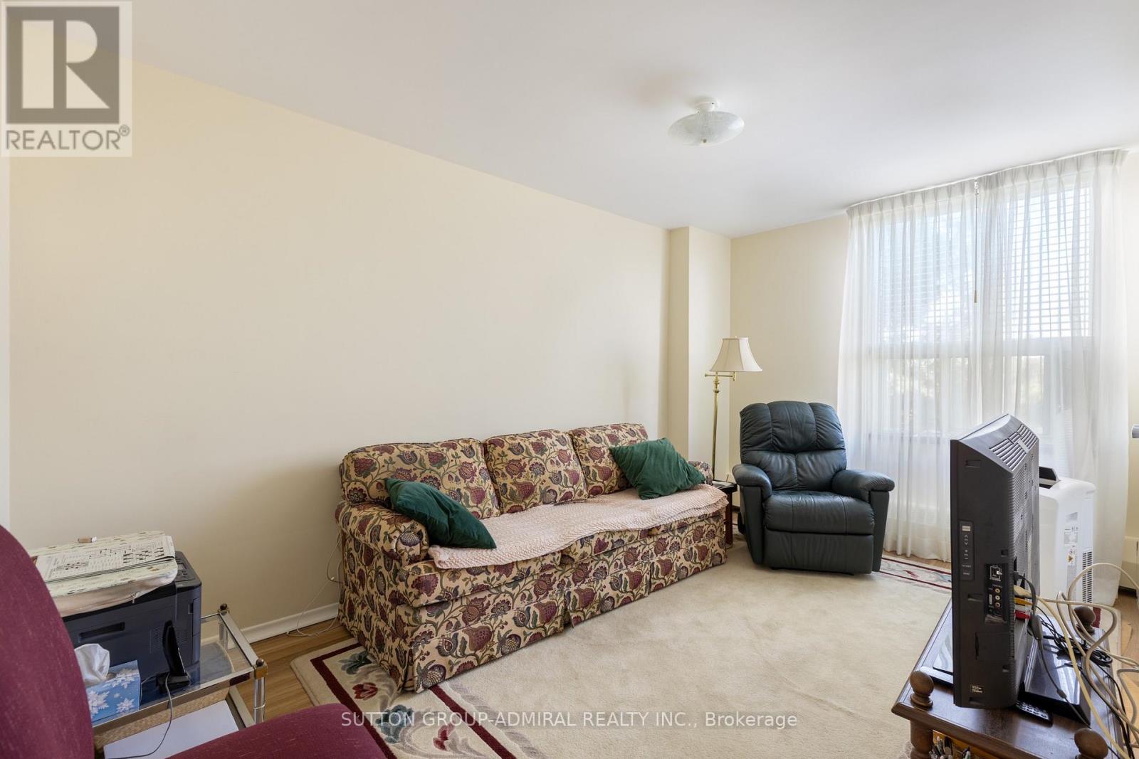 #503 31 FOUR WINDS DRIVE - 31