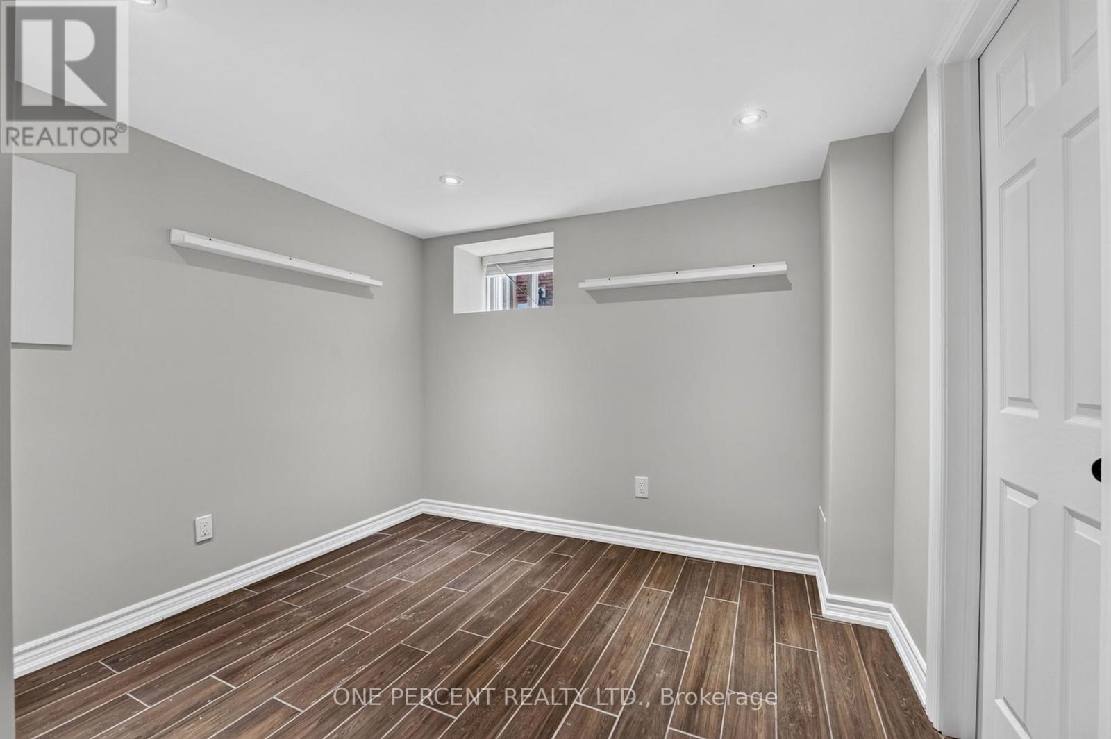 16 BEULAH AVENUE - 41