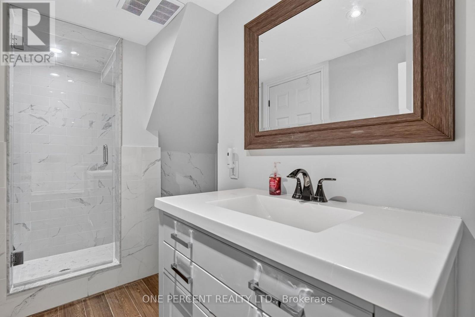 16 BEULAH AVENUE - 44