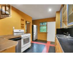 Primary Bedroom - 2131 16a Street Sw, Calgary, AB T2T4K1 Photo 12