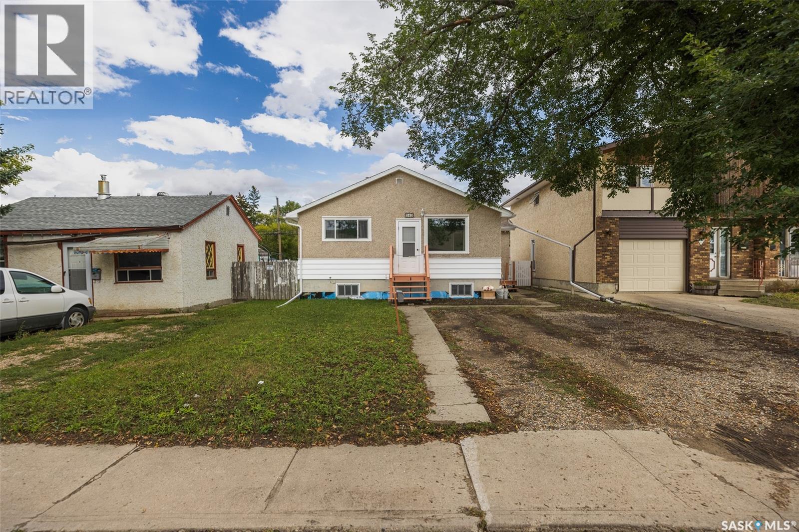 345 MCINTYRE STREET - 2