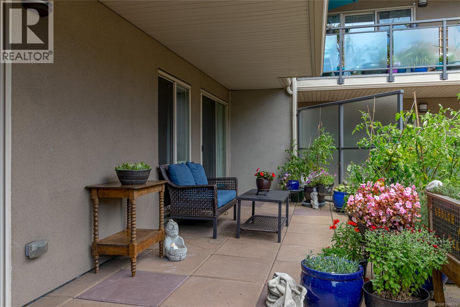 #212 1545 Pandora Ave - 25