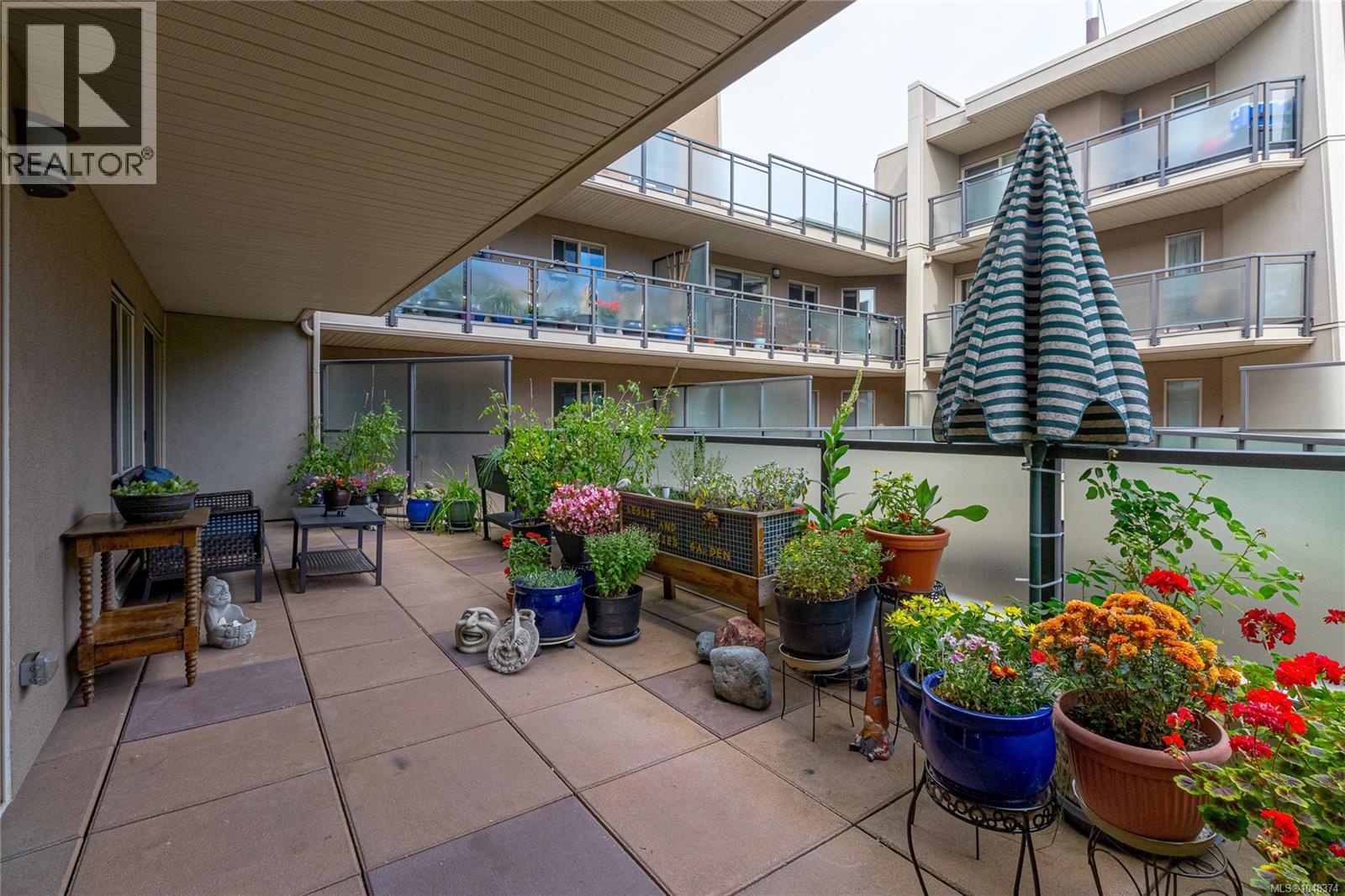 212 1545 Pandora Avenue, Victoria