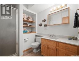 504 3rd Street E, Watrous, SK S0K4T0 Photo 19