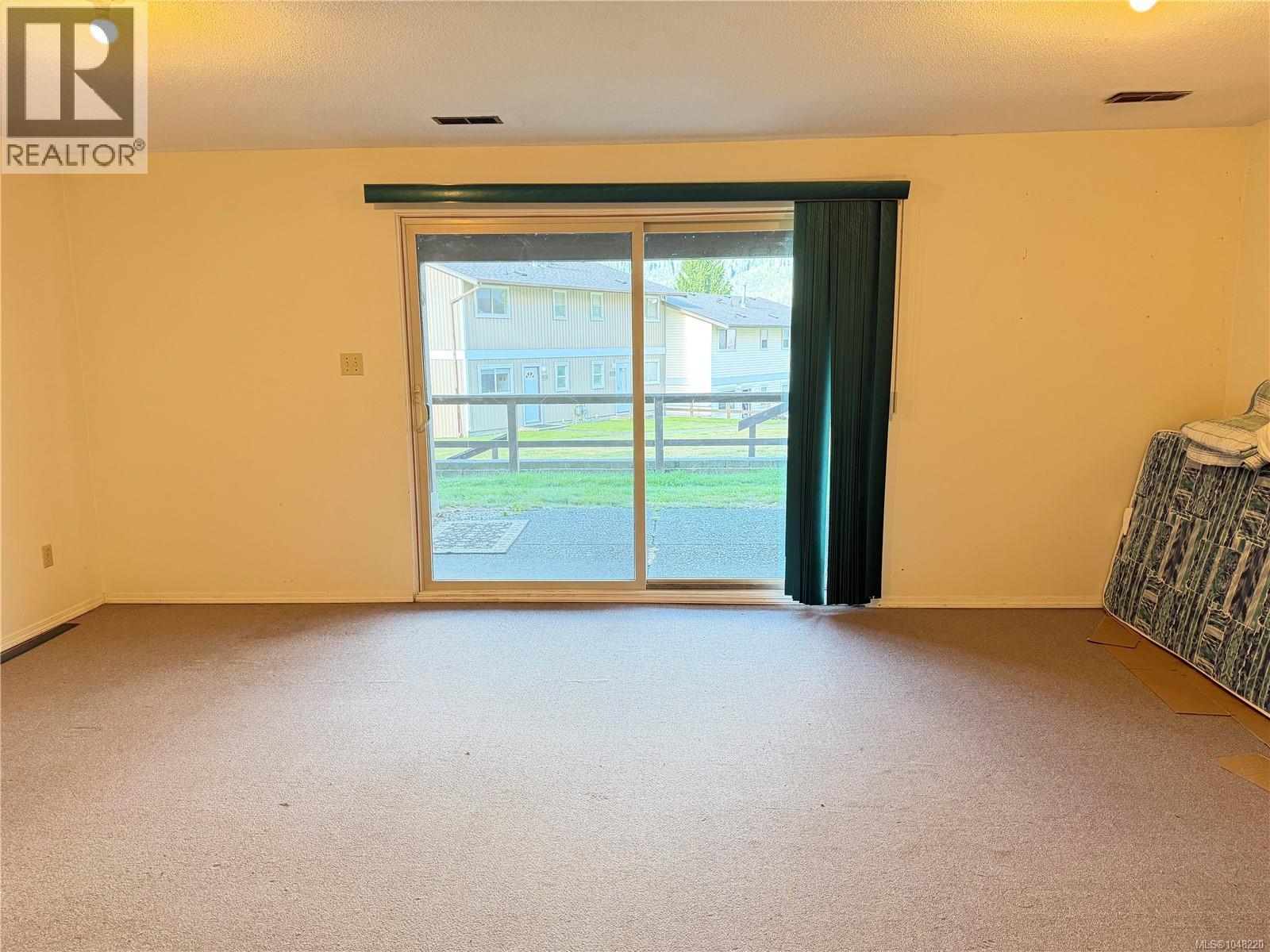 404 Haida Ave - 21
