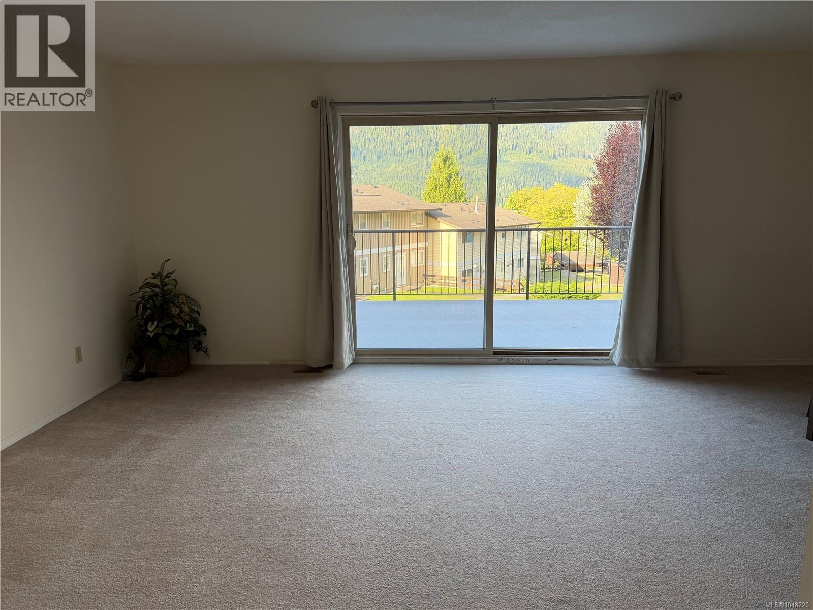 404 Haida Ave - 10