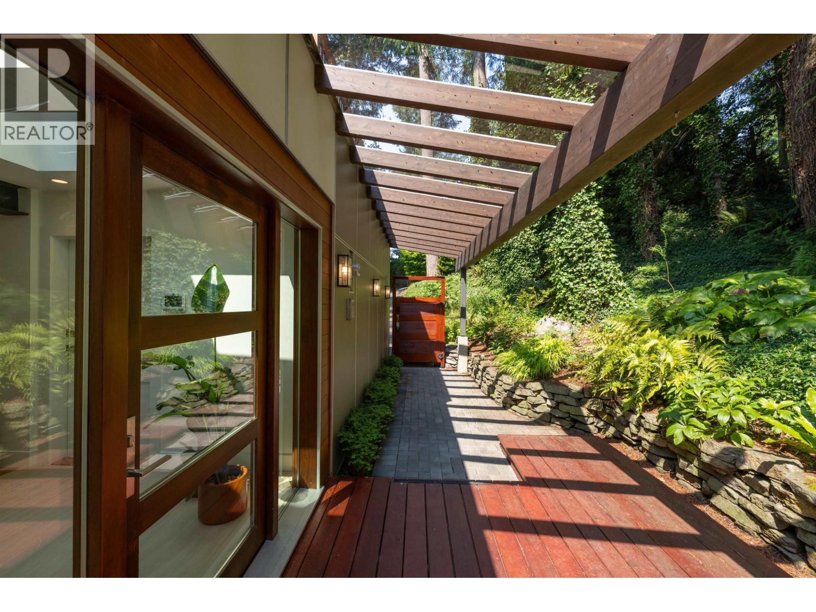 170 SUNSET DRIVE, Lions Bay — photo 4
