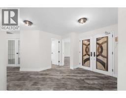 602, 505 Canyon Meadows Drive SW - photo 16