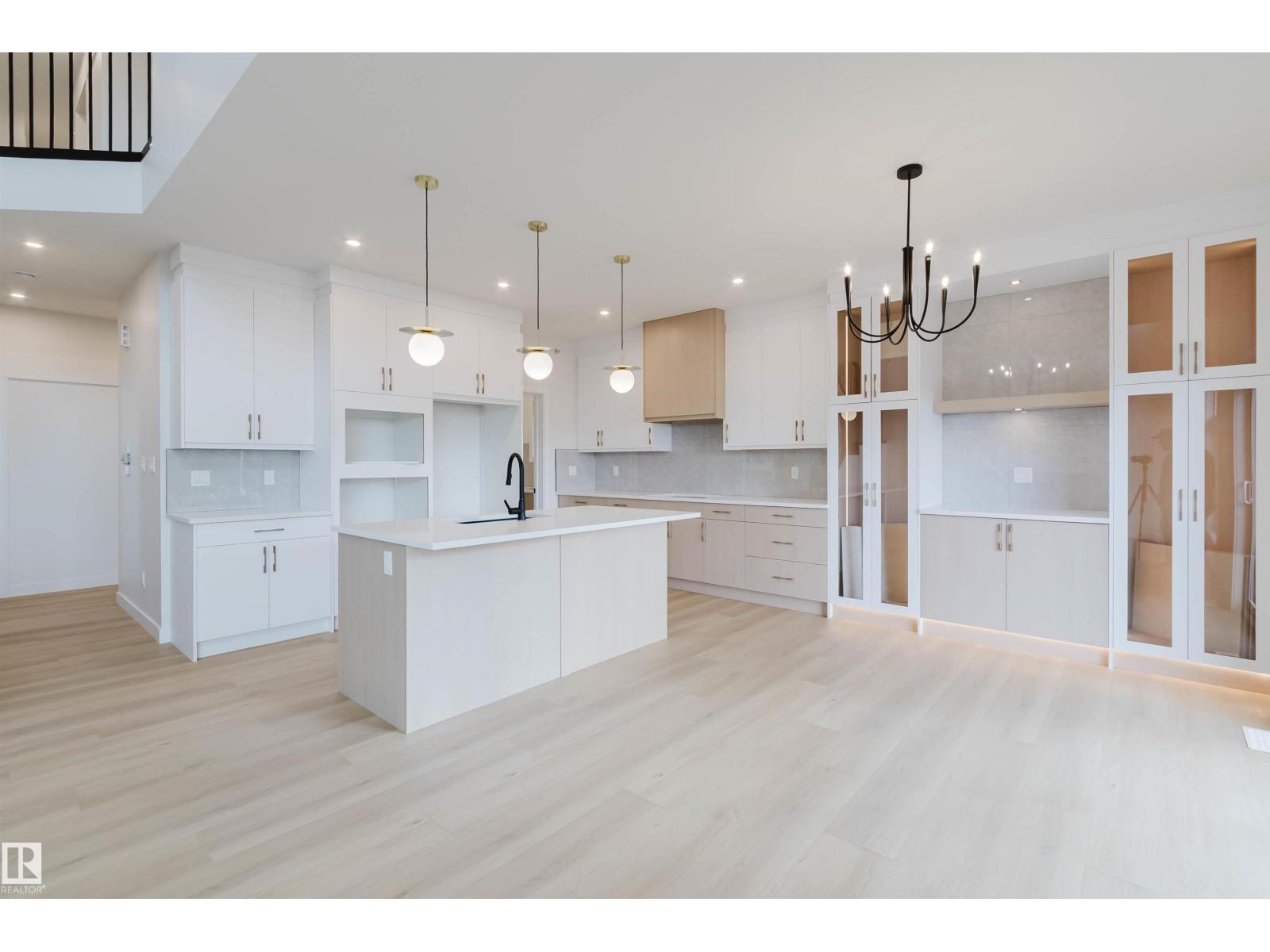 211 EDGEMONT GR NW - Image 26