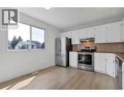 4pc Bathroom - 264 Templeview Way Ne, Calgary, AB T1Y3Y9 Photo 8