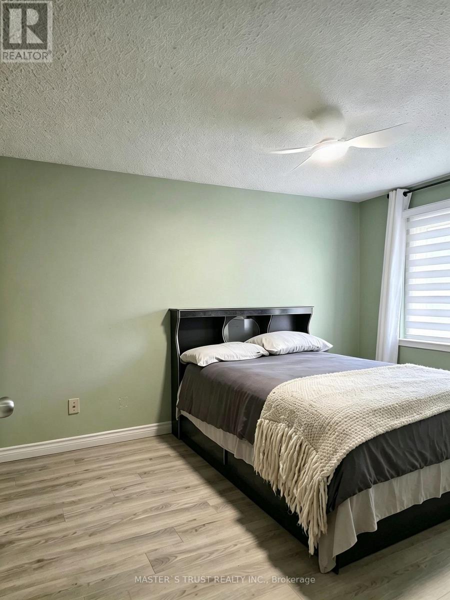 22 O'HALLORAN CRESCENT - 15
