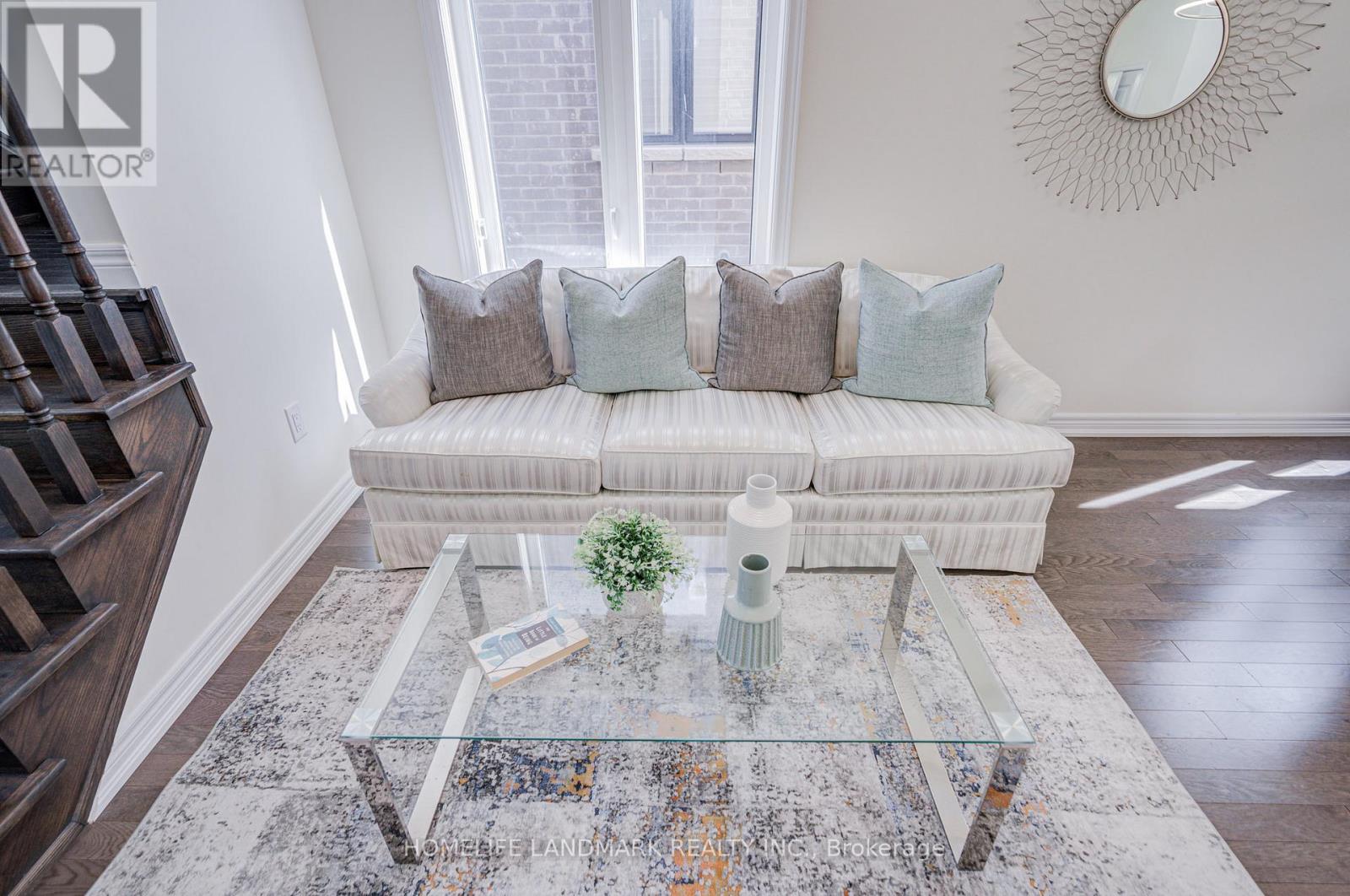77 MCCAGUE AVENUE - 8