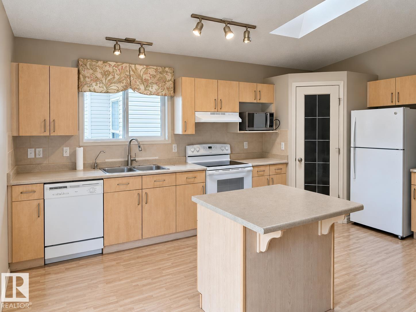 507 WISEMAN LN NW, Edmonton — photo 5
