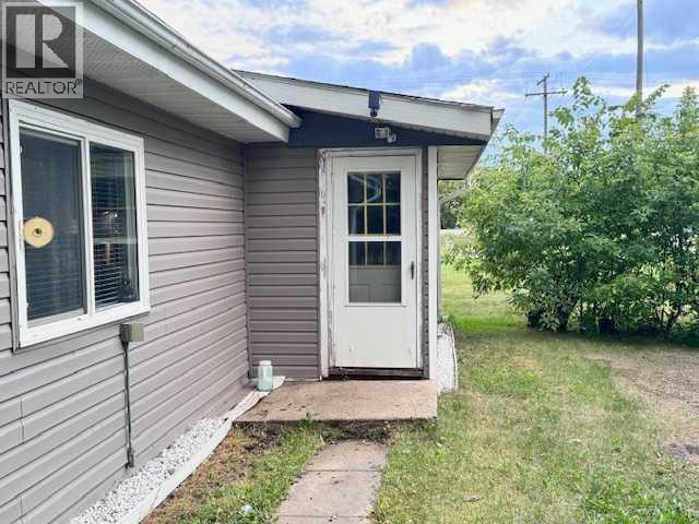 303 2nd Avenue W - 2