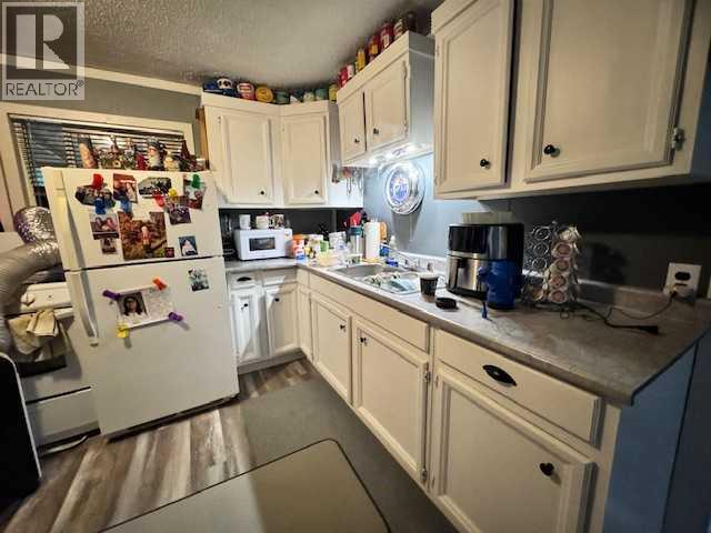 303 2nd Avenue W - 5