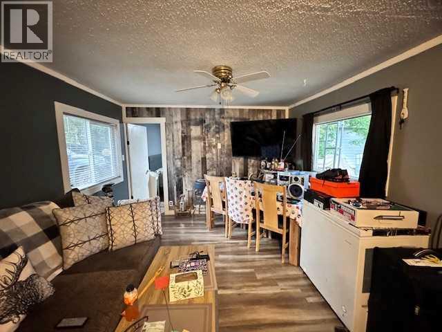 303 2nd Avenue W - 7