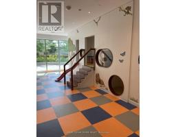 657 - 31 Tippett Road, Toronto, ON M3H0C8 Photo 23