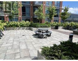 657 - 31 Tippett Road, Toronto, ON M3H0C8 Photo 27