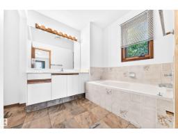 4208 Ramsay Rd Nw, Edmonton, AB T6H5R2 Photo 22