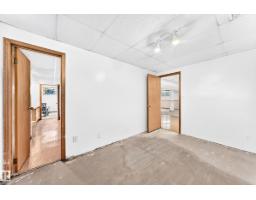 4208 Ramsay Rd Nw, Edmonton, AB T6H5R2 Photo 34