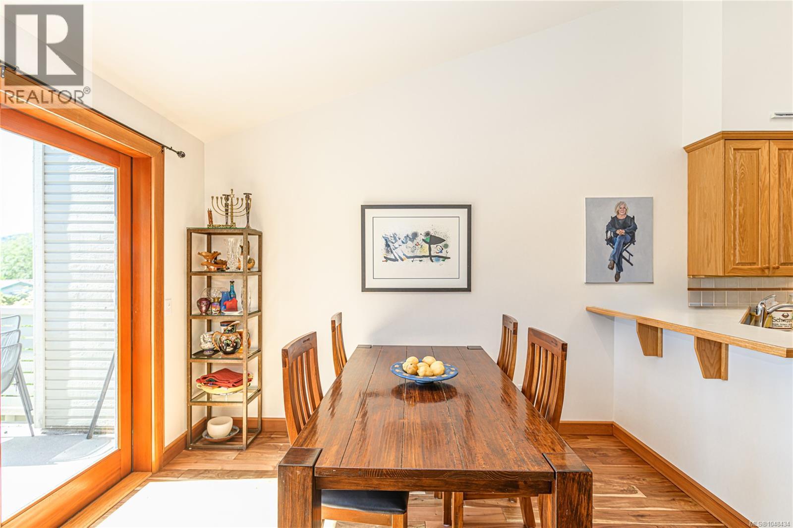 #20 133 Corbett Rd - 14