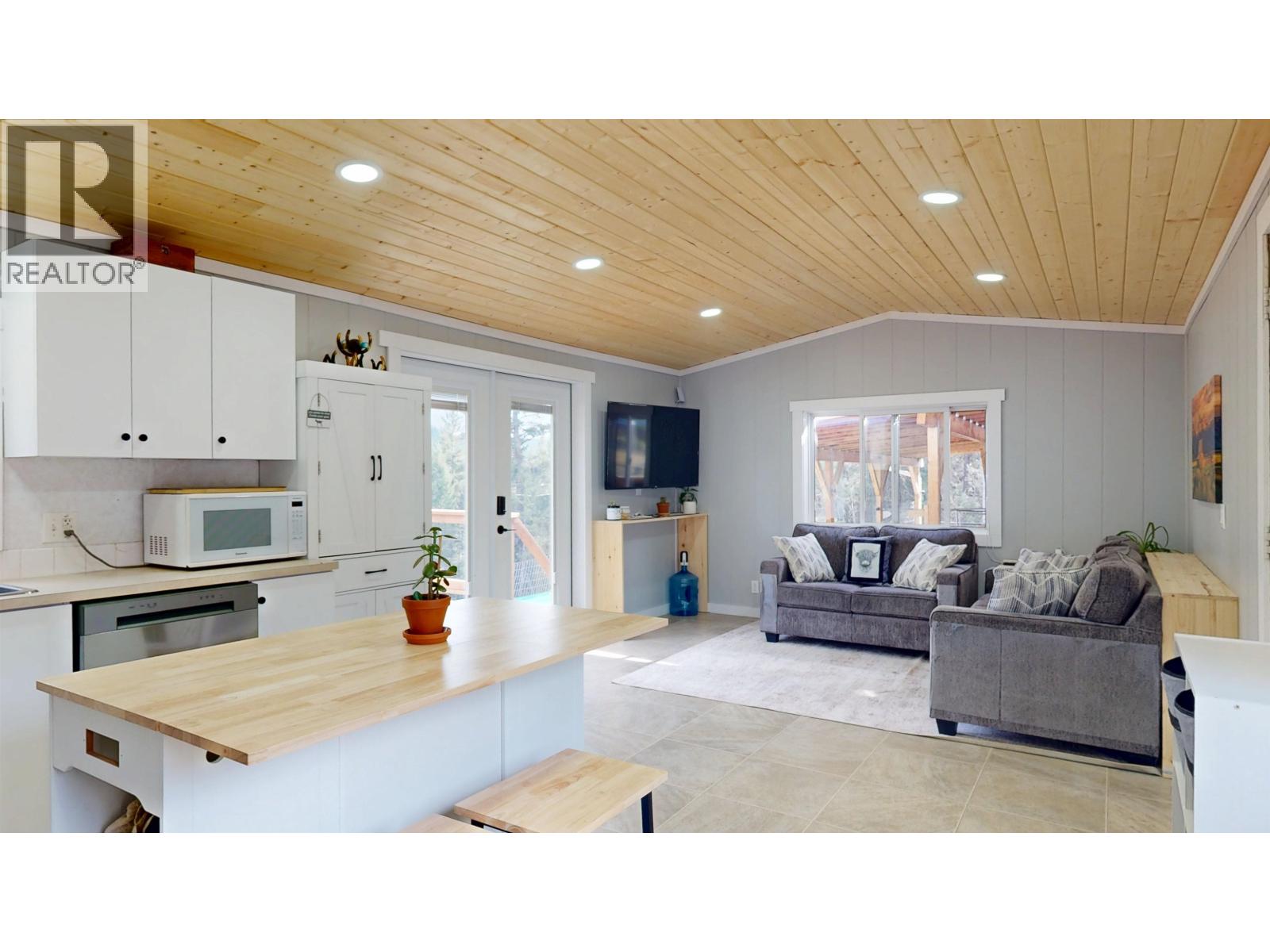 #LT 10 & 5589 BIRCHWOOD ROAD - Image 14