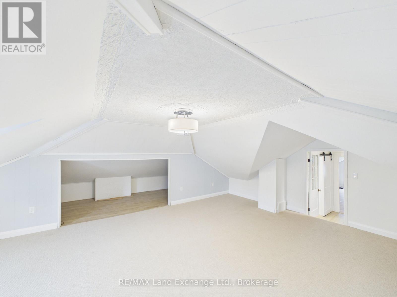550 QUEEN STREET - Image 17