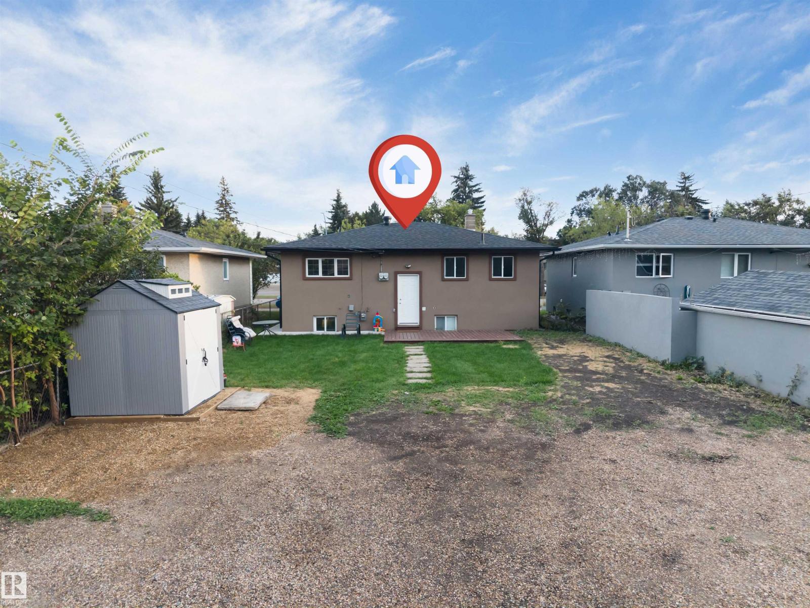 7928 82 AV NW - 3