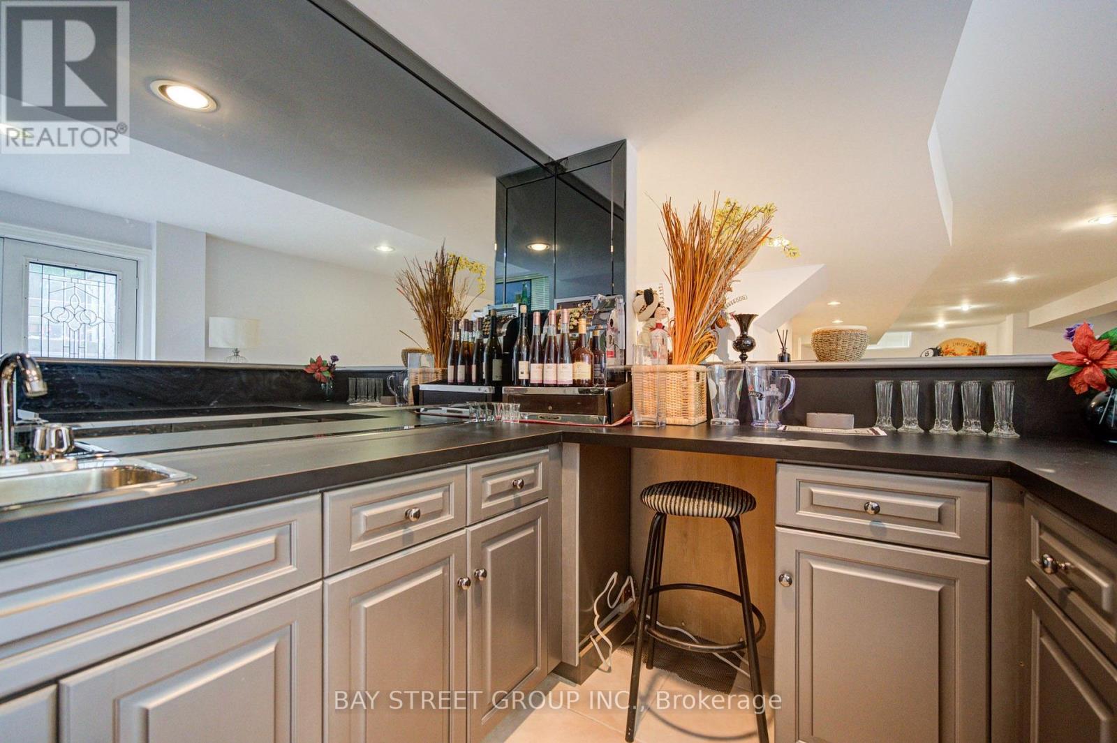 58 BOWAN COURT - 47